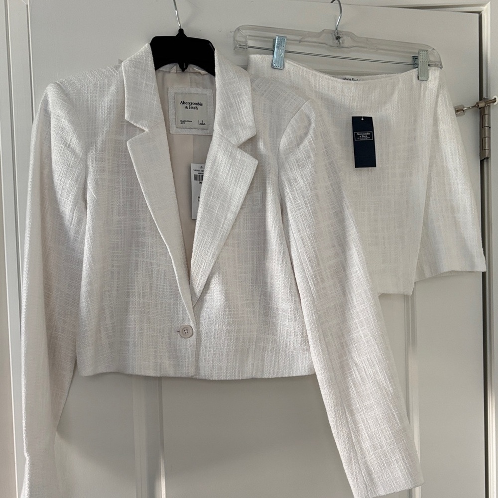 Abercrombie & Fitch White Blazer and Skirt Set